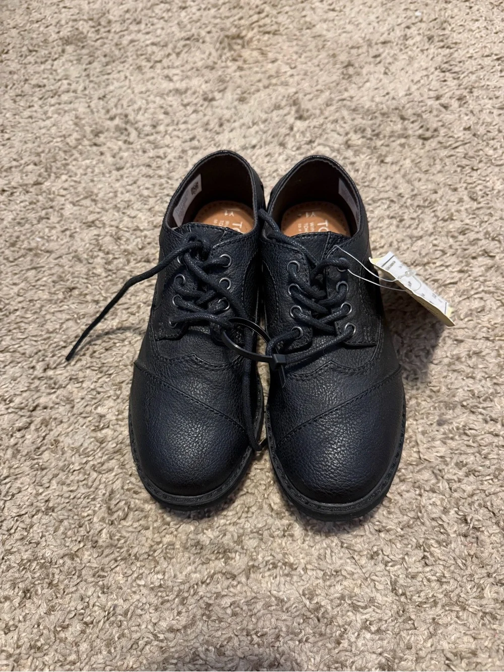Toms Black Leather-Texture boys shoes
